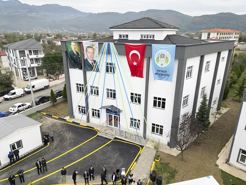 ‘Akyazı sağlık eğitiminin merkezi olacak’